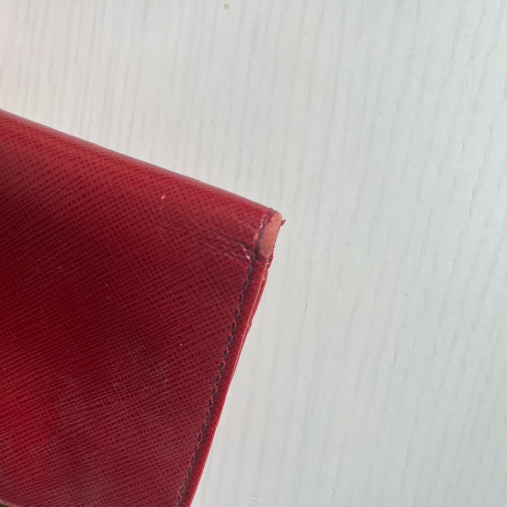 Salvatore Ferragamo Gancini Continental Red Leather Wallet - Picture 3 of 7